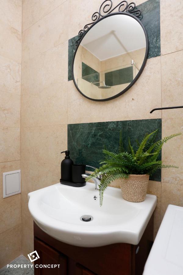 Stylish Concept Studio Bucarest Esterno foto